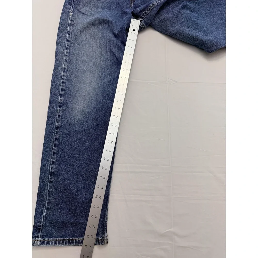 Levi's 505 Jeans Mens 34x30 Blue‎ Medium Wash Regular Straight Distressed Denim